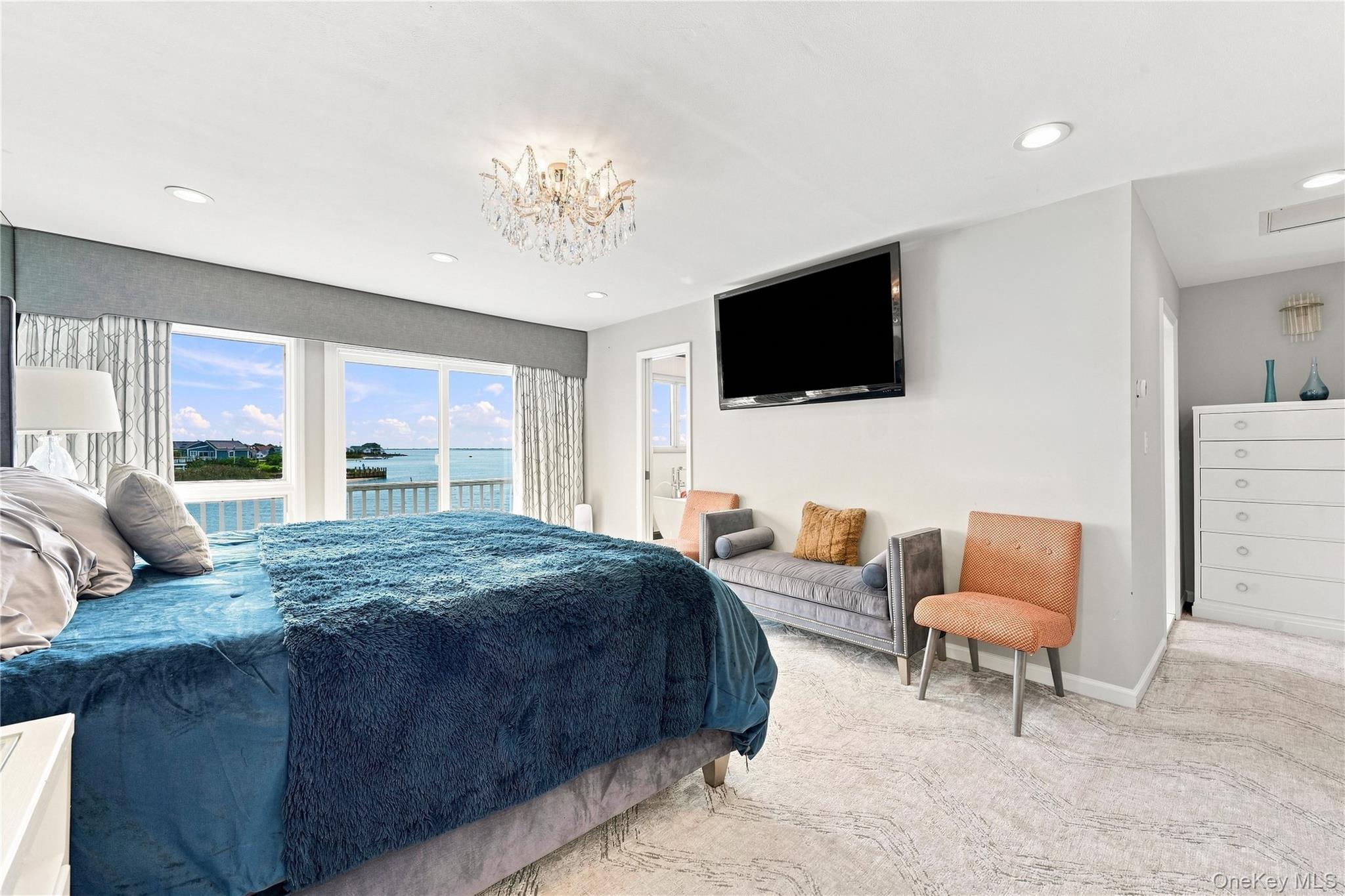 1 Victoria Dr, Unit 1 photo 23