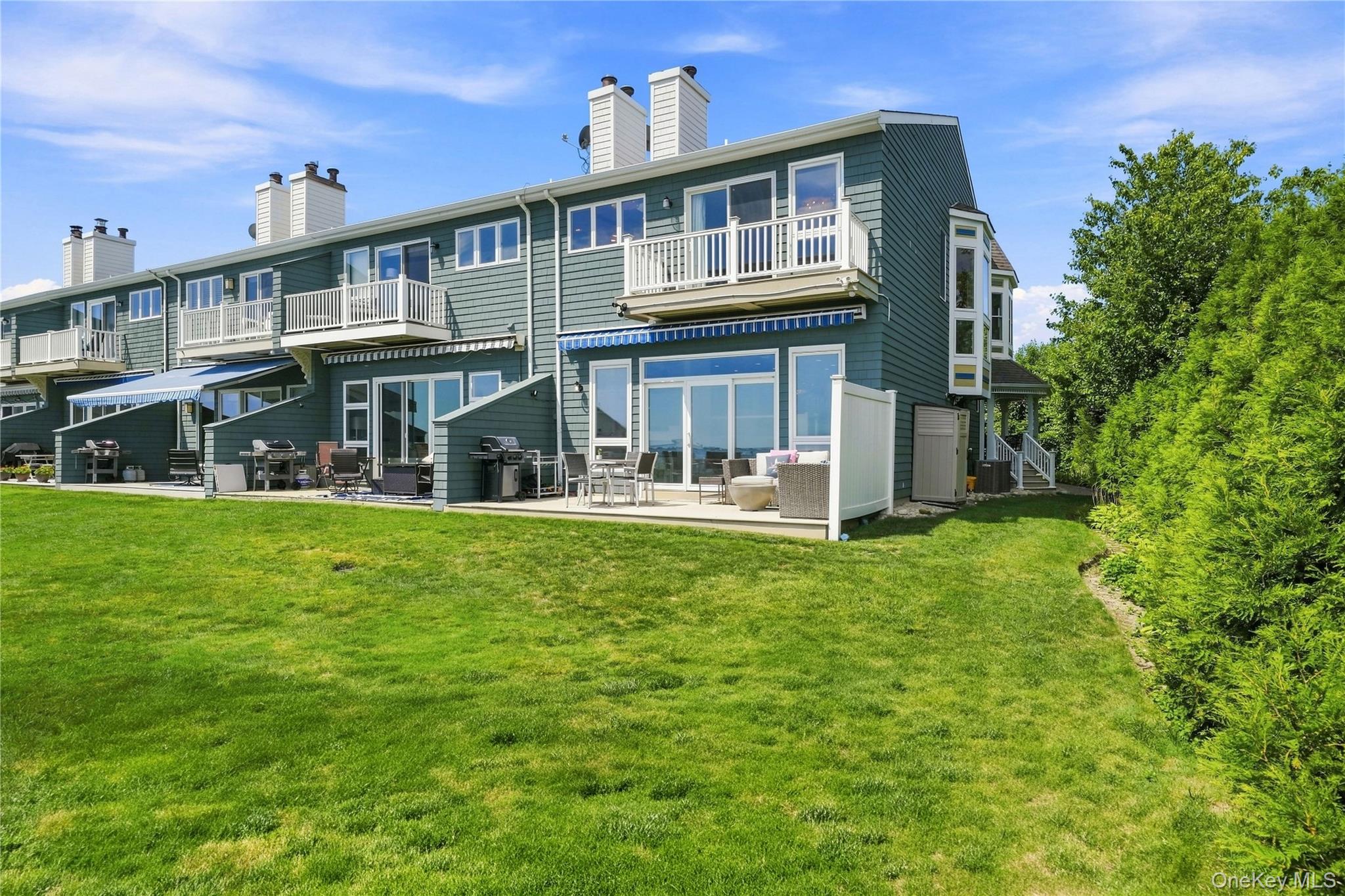 1 Victoria Dr, Unit 1 photo 29