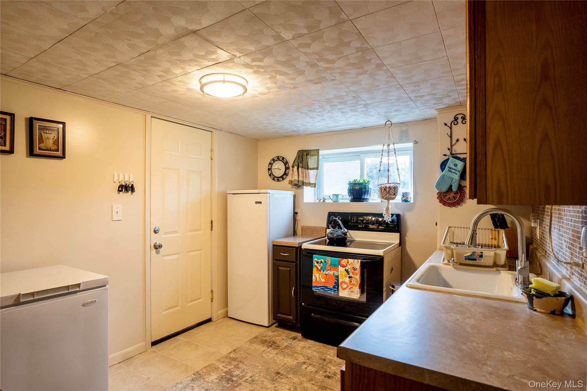 125 Riverview Drive – For Sale photo 12