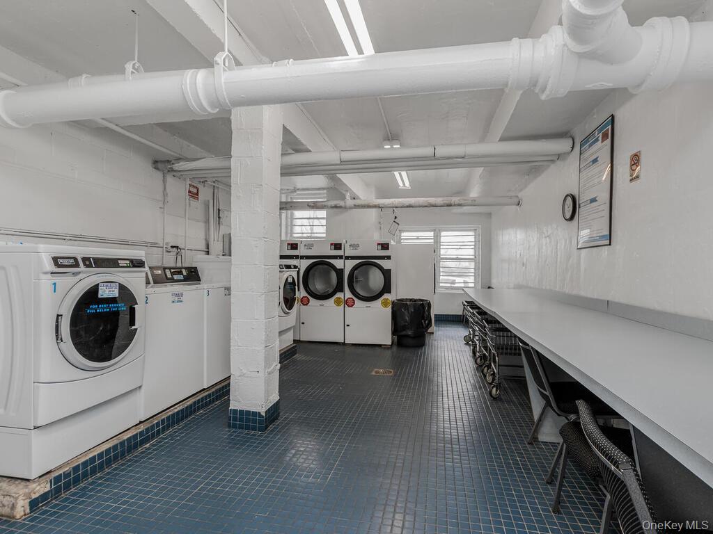 679 W 239th, Unit 3E photo 13