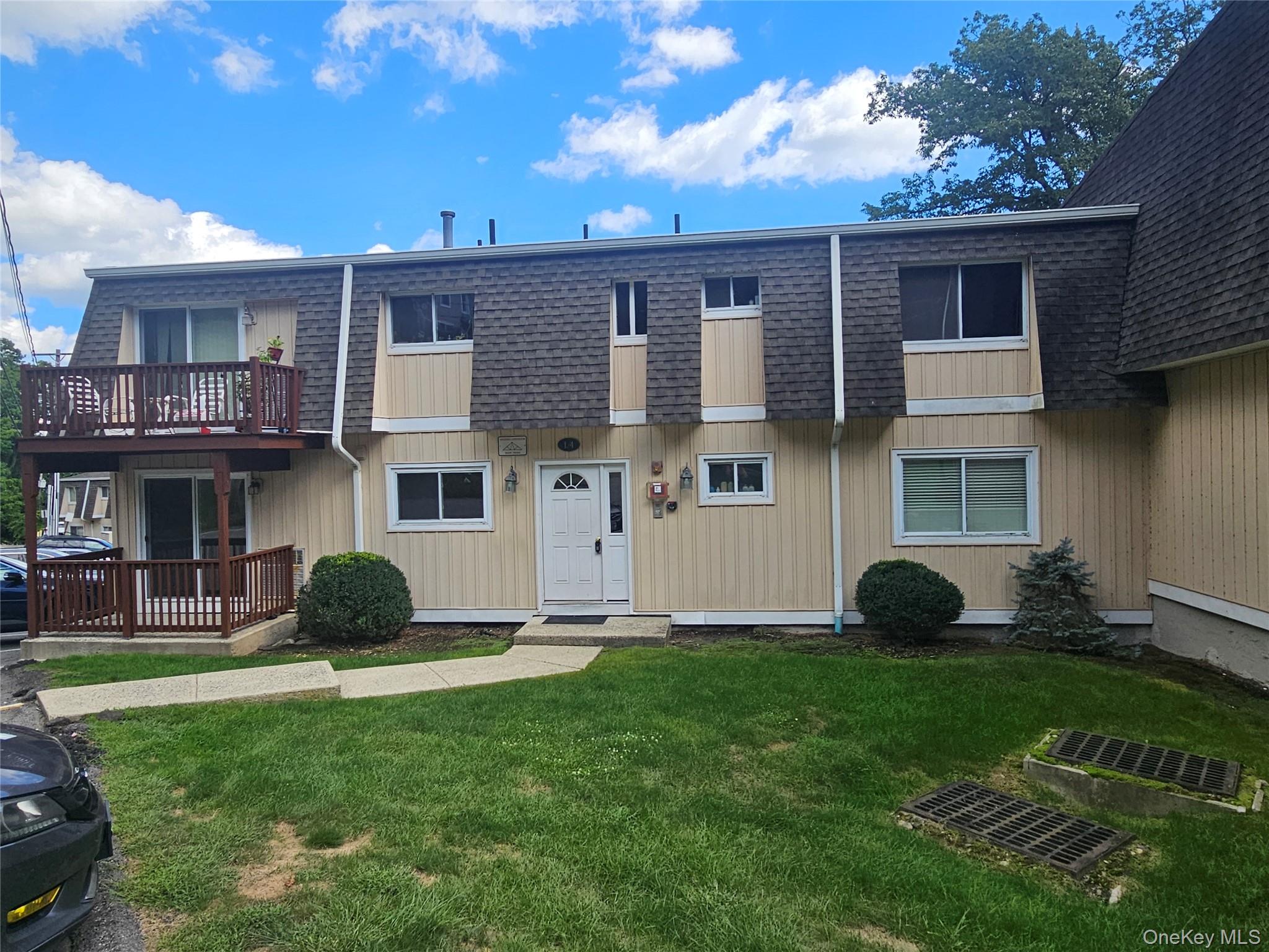 18 Pavilion Ridge Way Road, Unit 1 photo 2