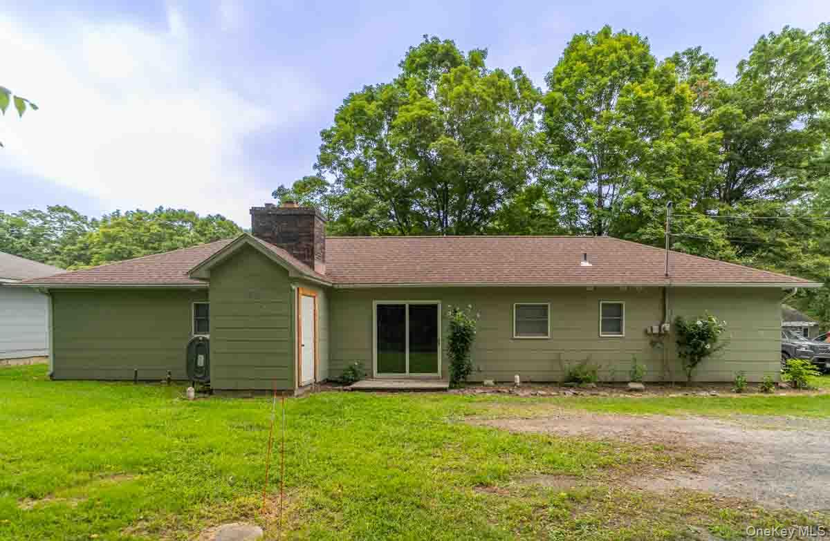 132 Red Top Road – For Rent photo 2