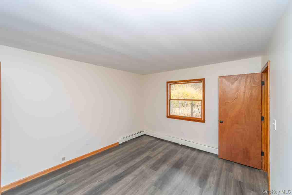 132 Red Top Road – For Rent photo 21