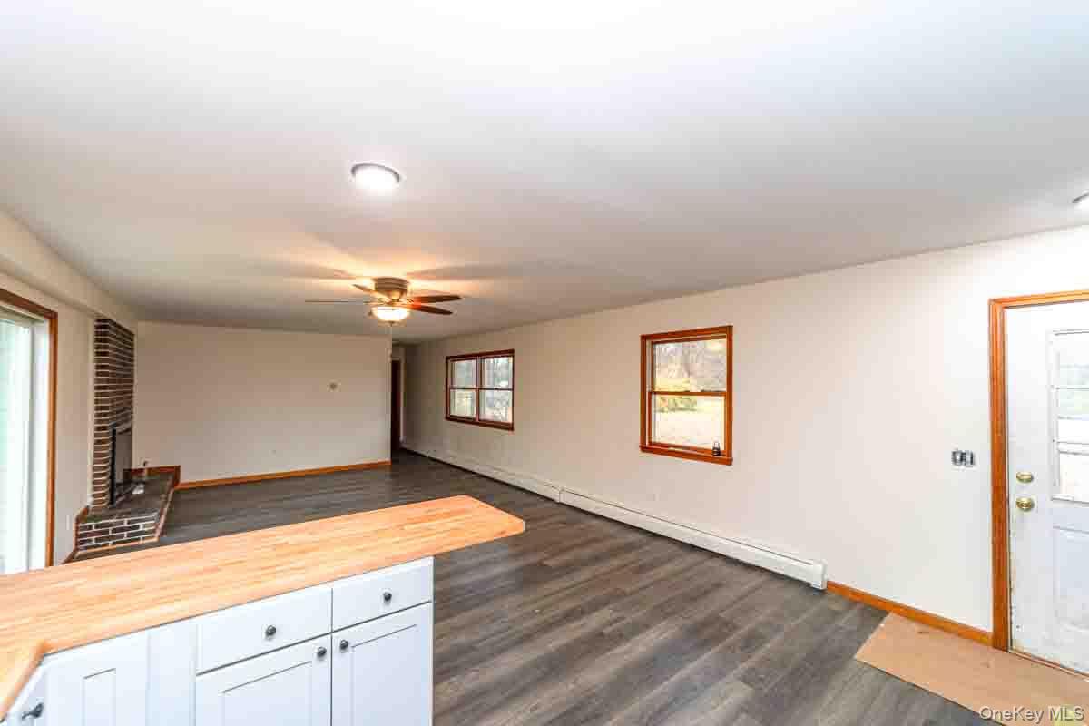 132 Red Top Road – For Rent photo 23