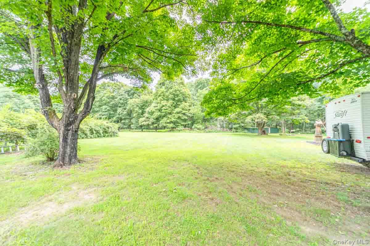 132 Red Top Road – For Rent photo 10