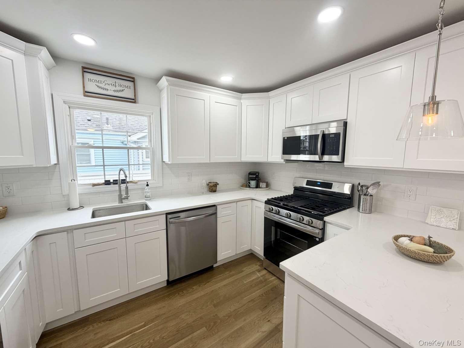 20 Iris Avenue – For Sale photo 3