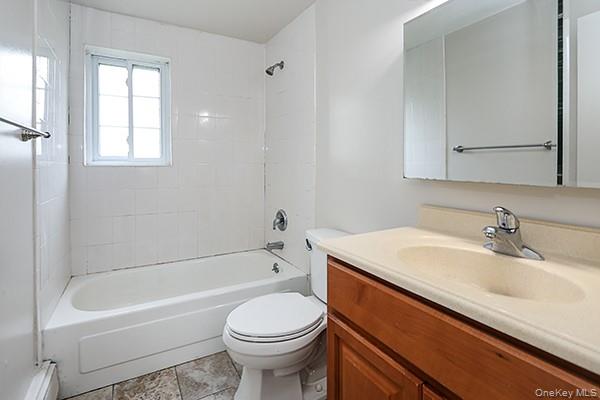 178 Jervis Avenue, Unit 178 photo 6