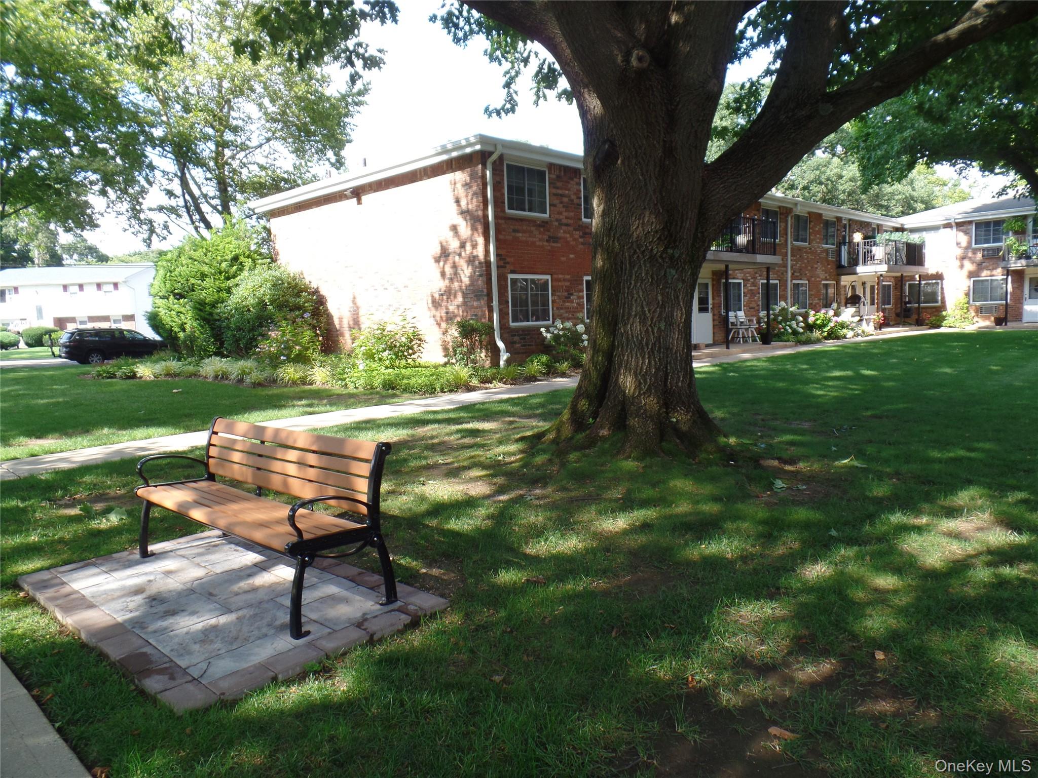 178 Jervis Avenue, Unit 178 photo 8