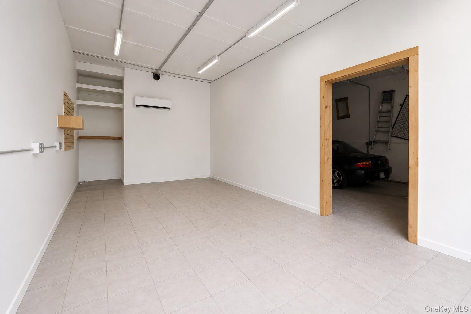 815-817 Violet Avenue – For Sale photo 22