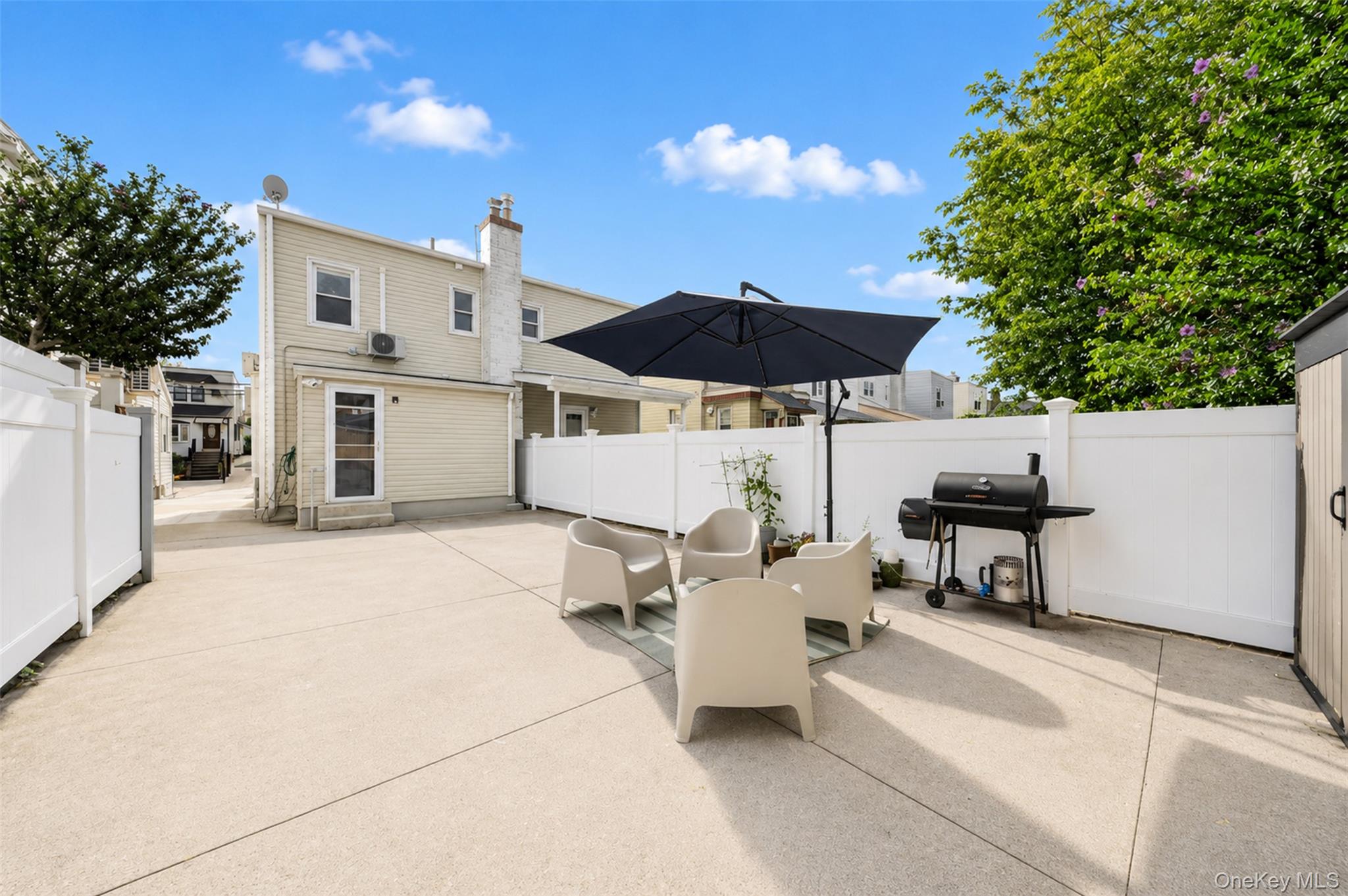32-33 202nd Street – For Sale photo 14