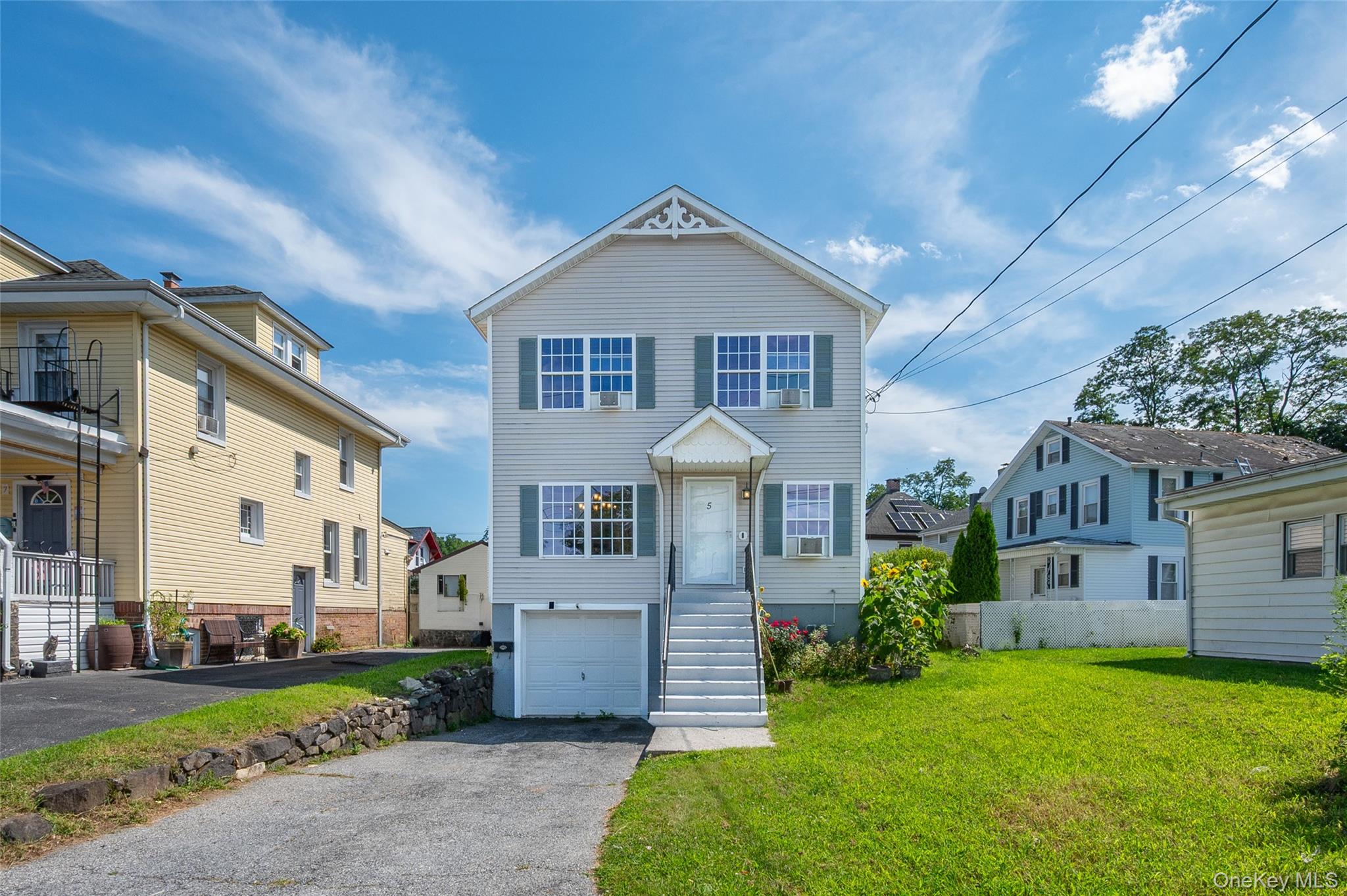 5 Welcher Avenue – For Sale