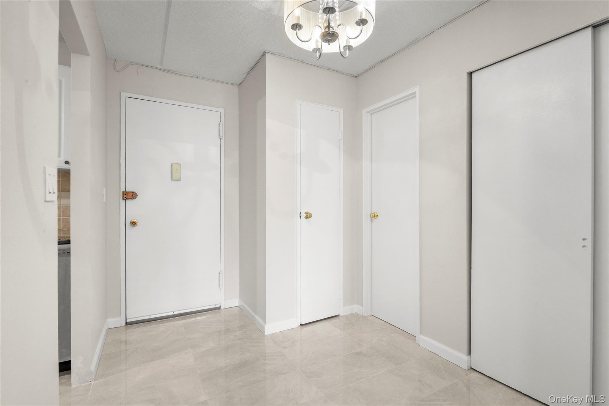 1 Consulate Drive, Unit 3-F photo 2