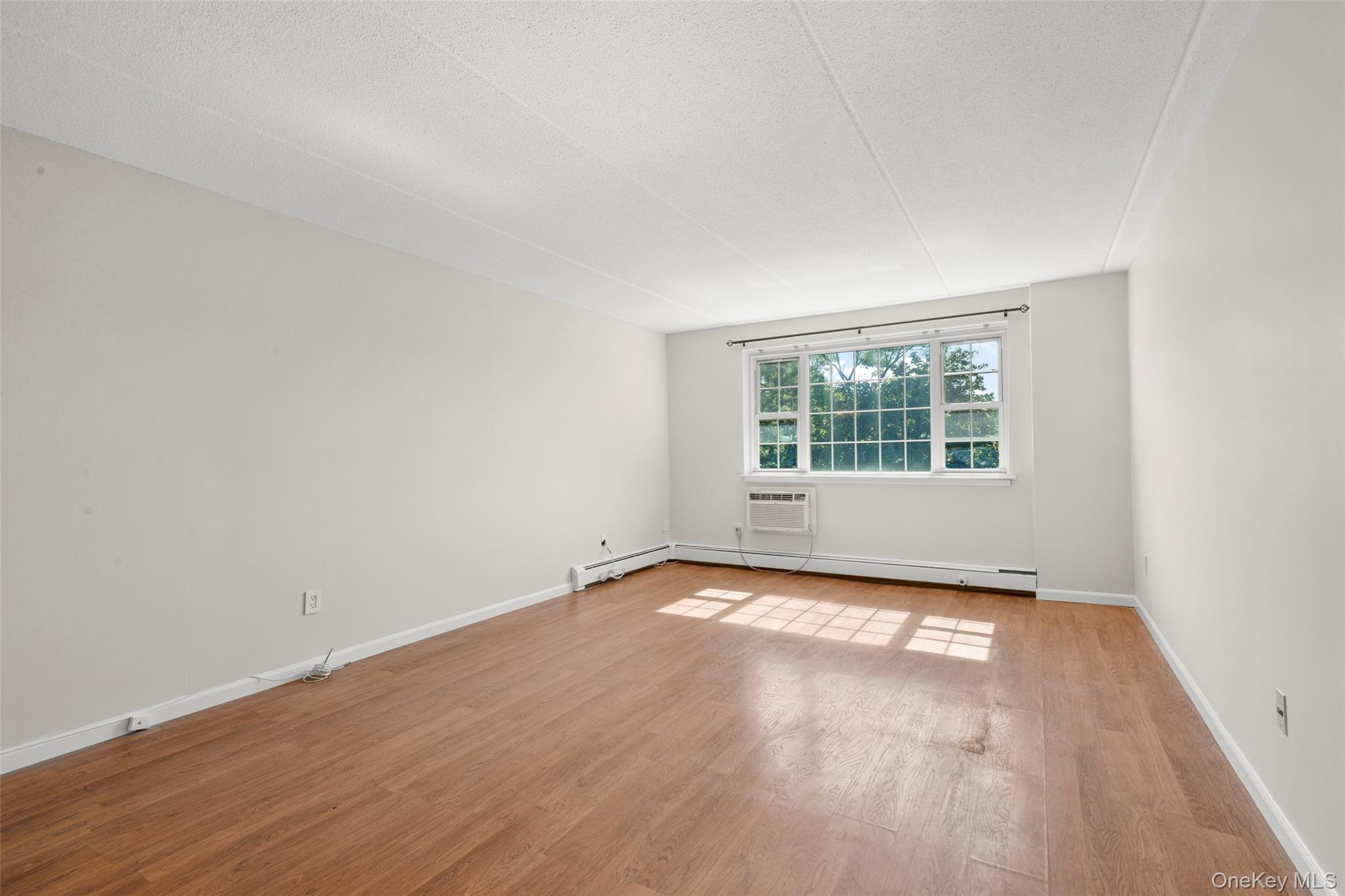 1 Consulate Drive, Unit 3-F photo 4