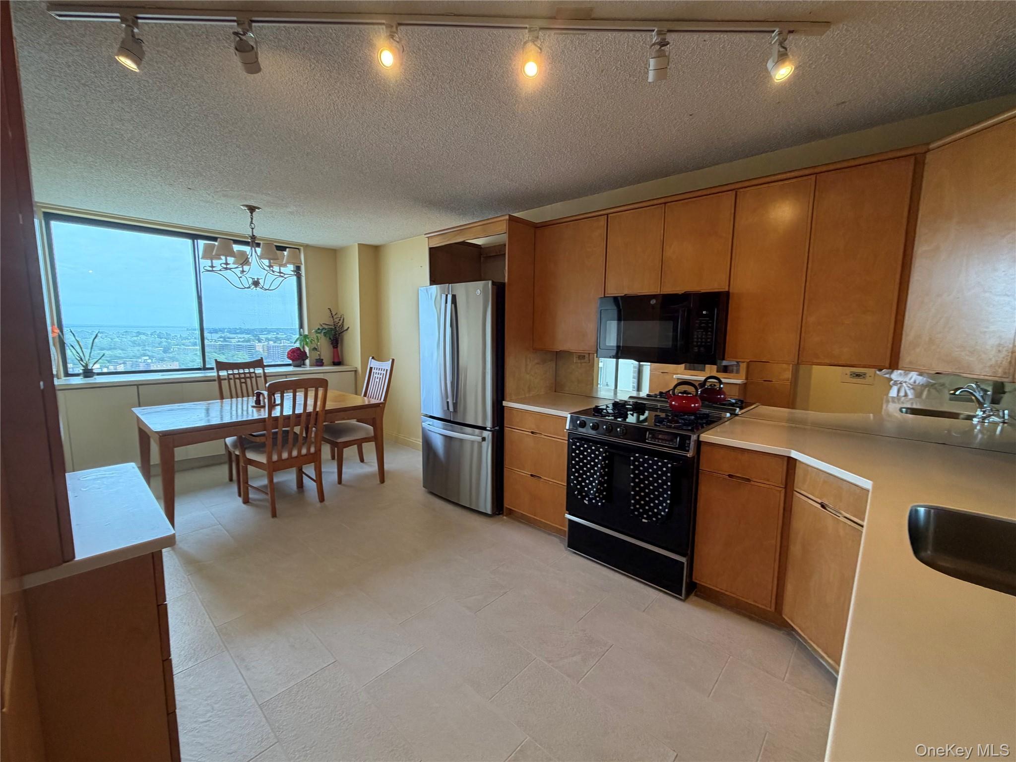 1 Bay Club Drive, Unit 16H photo 10