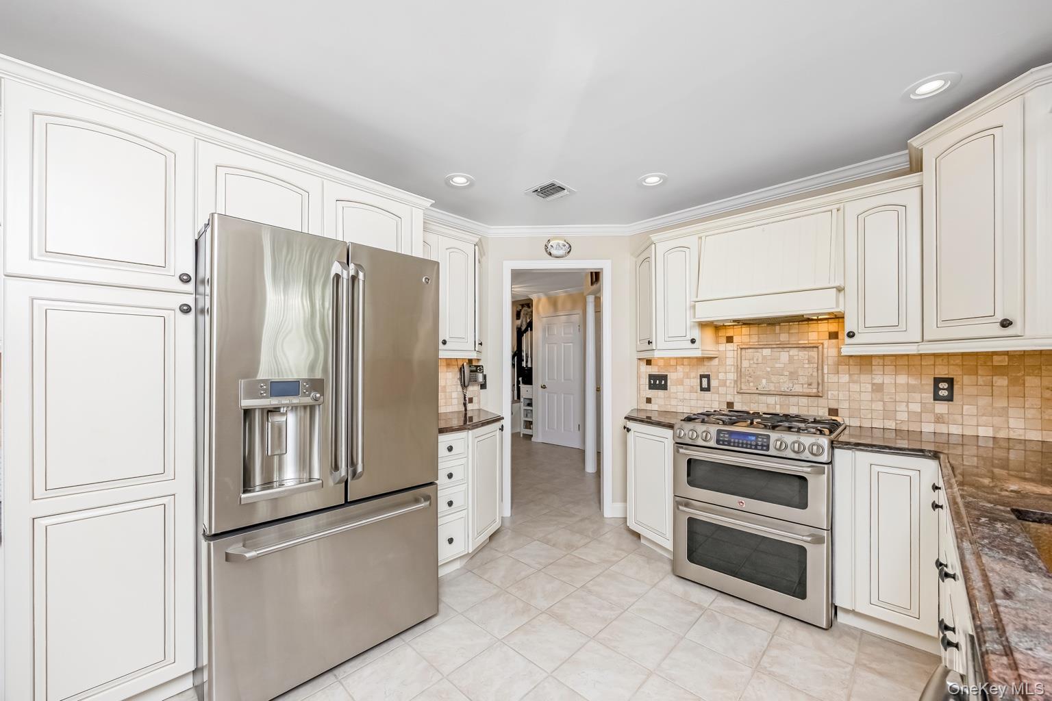 4 Vera Court – For Sale photo 8