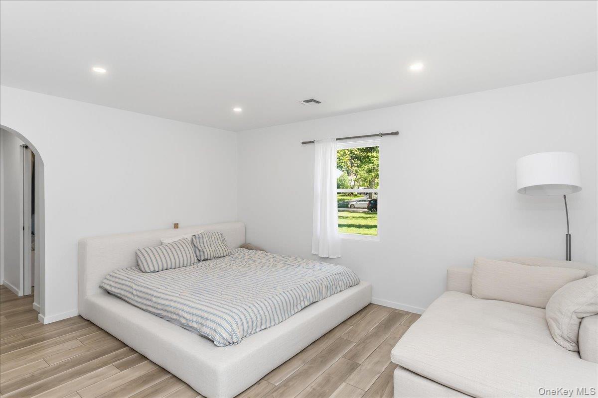 9 Empire Court – For Sale photo 24