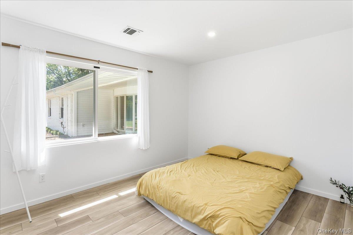 9 Empire Court – For Sale photo 34