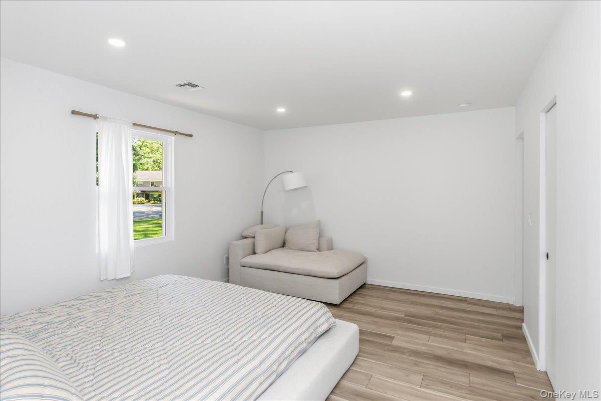 9 Empire Court – For Sale photo 25