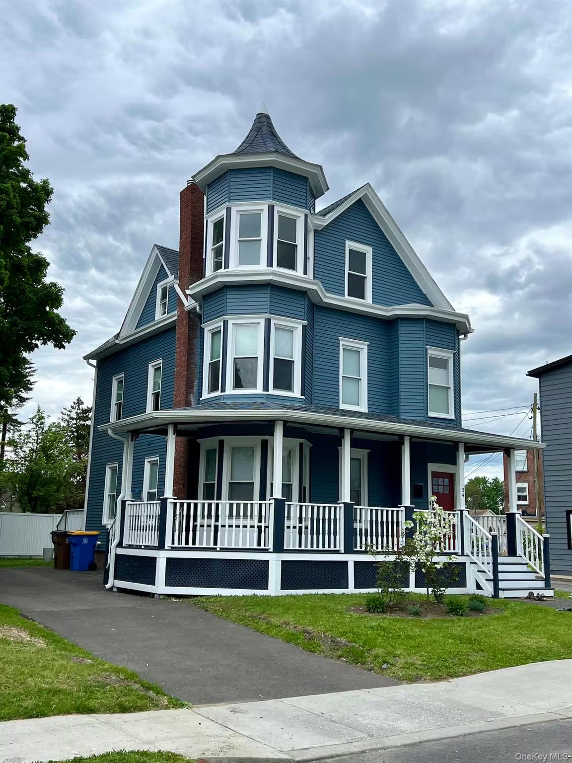 34 E Saint James Street – For Sale