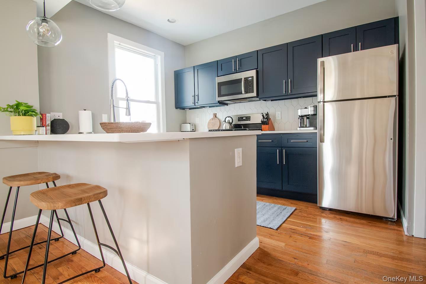 34 E Saint James Street – For Sale photo 6