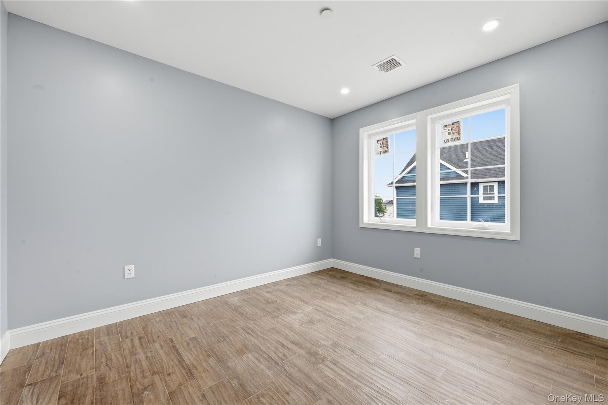 9 James Street S – For Sale photo 10