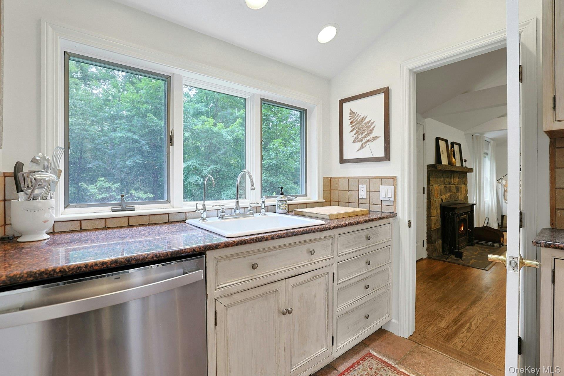 46 Gallows Hill Road – For Rent photo 17