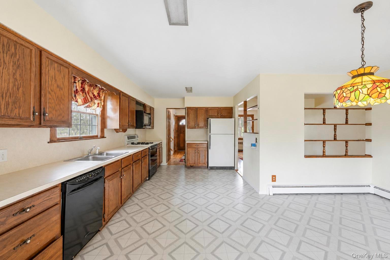 1425 Pine Drive – For Sale photo 13