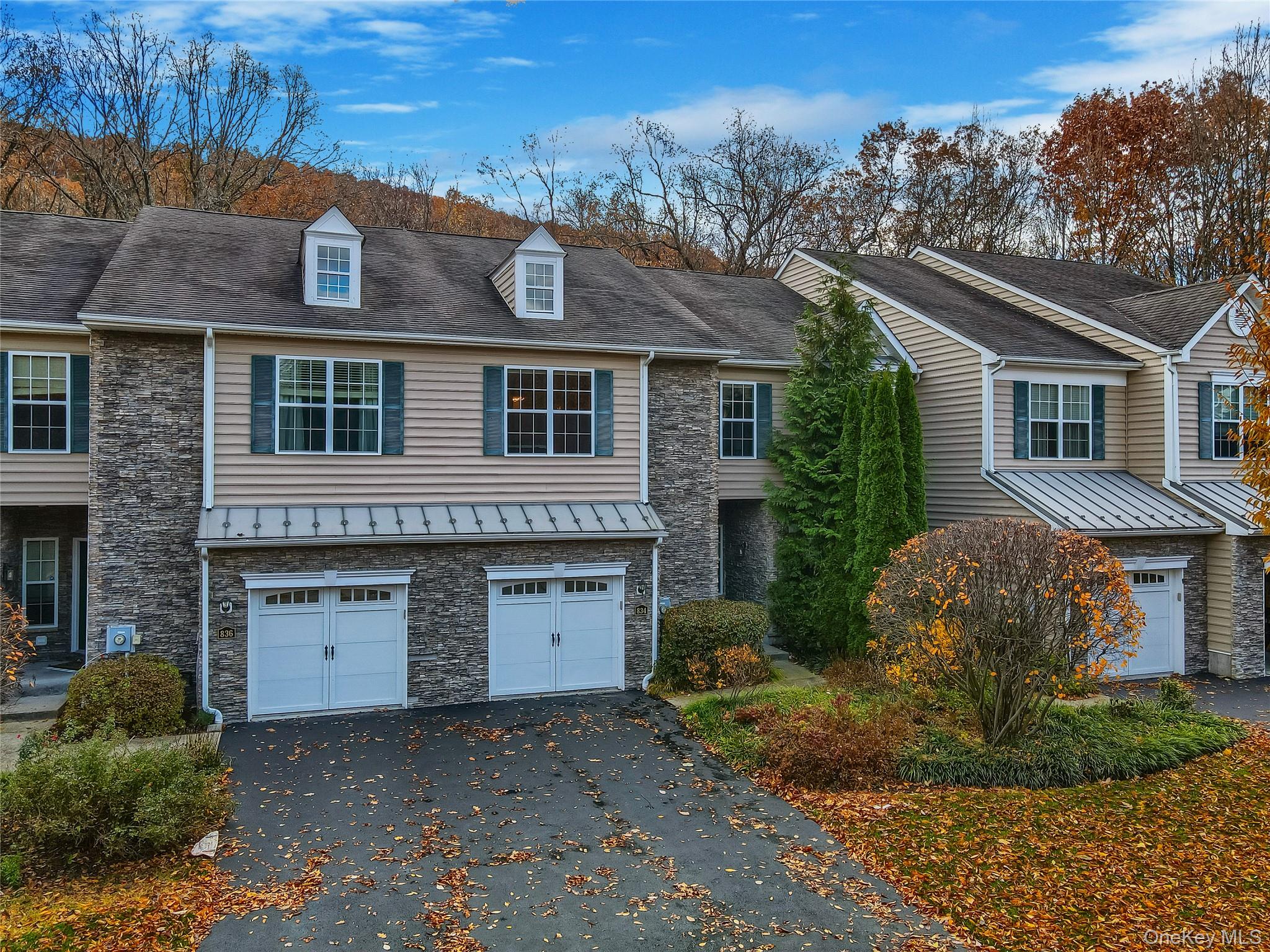 834 Huntington Drive – For Sale