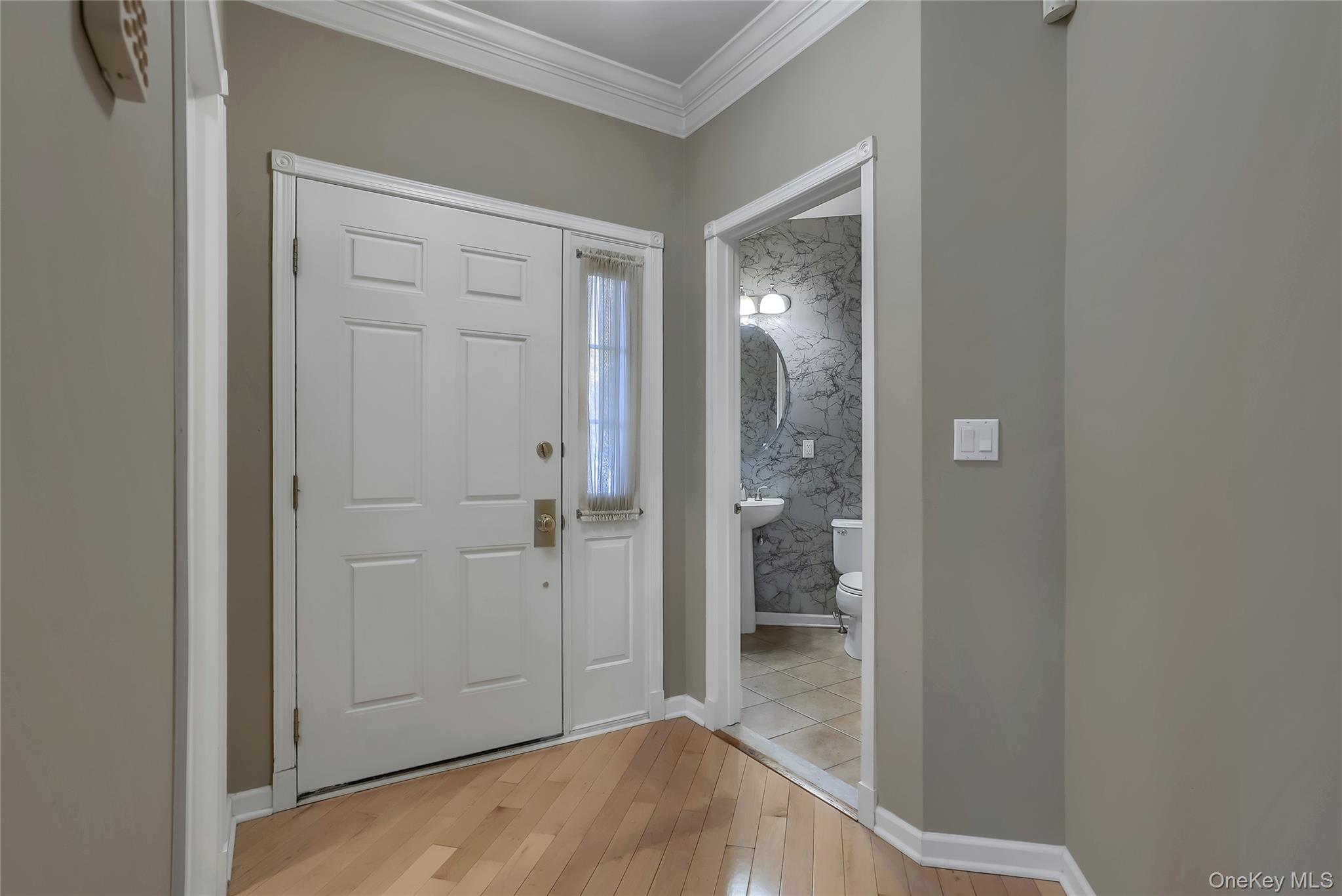 834 Huntington Drive – For Sale photo 6