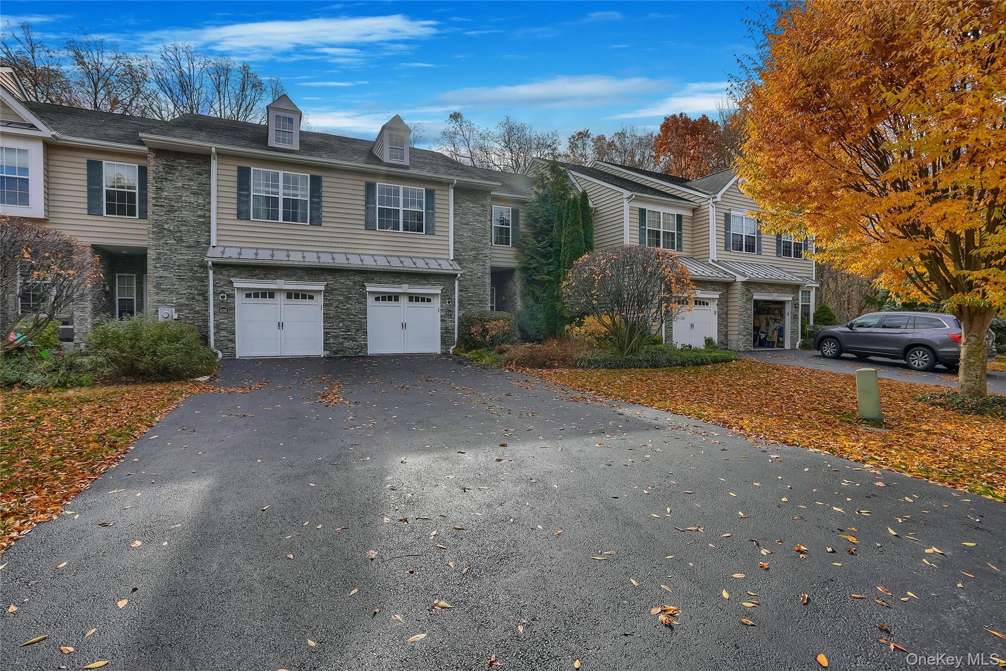 834 Huntington Drive – For Sale photo 2