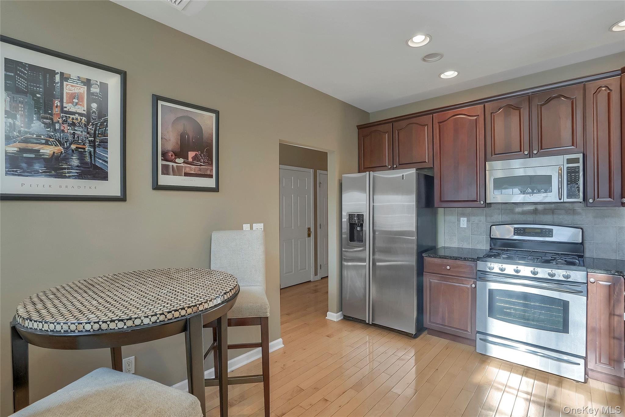 834 Huntington Drive – For Sale photo 15
