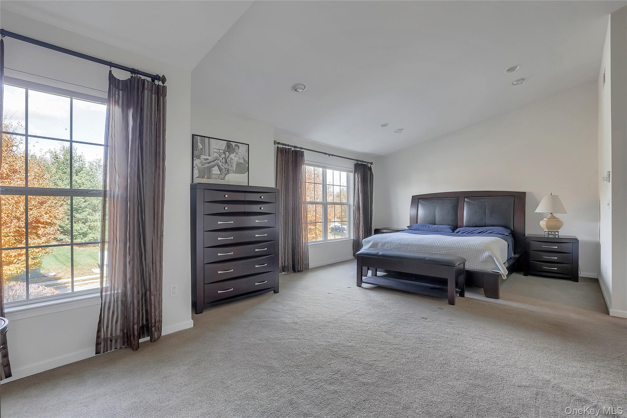 834 Huntington Drive – For Sale photo 20
