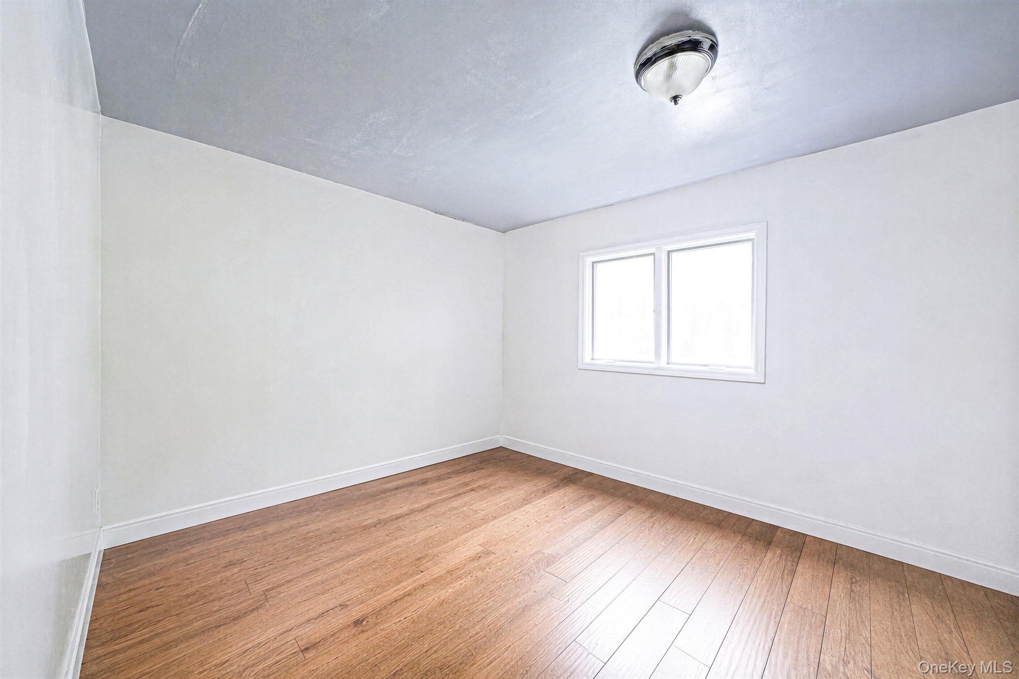 18 Brentwood Avenue – For Sale photo 29