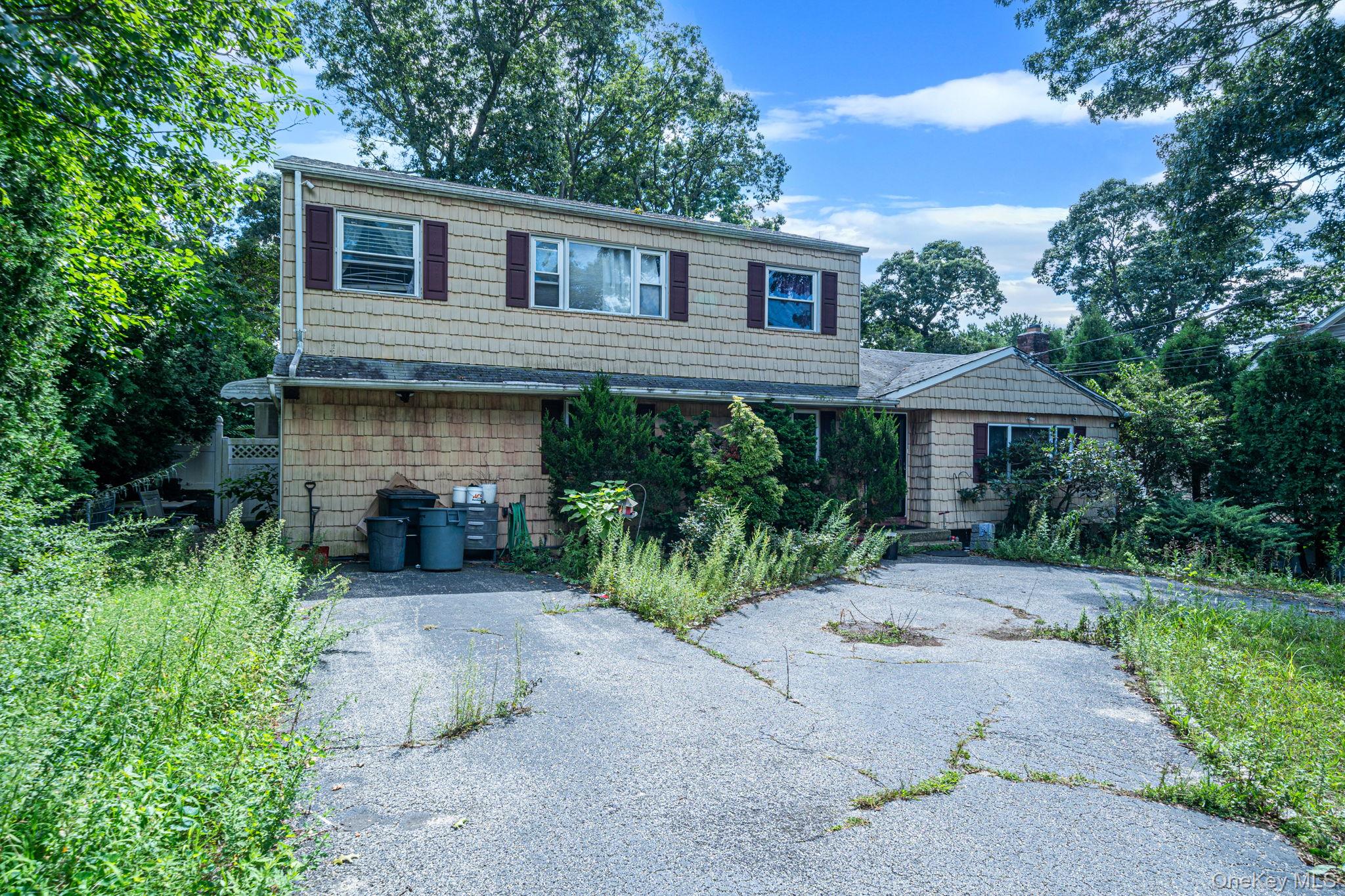 18 Brentwood Avenue – For Sale