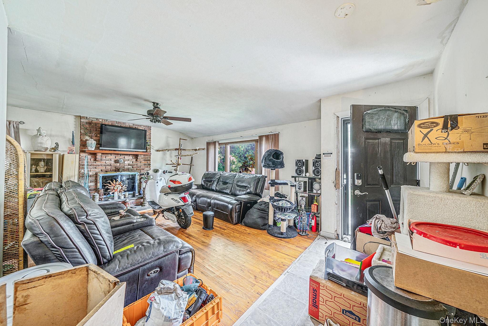 18 Brentwood Avenue – For Sale photo 8