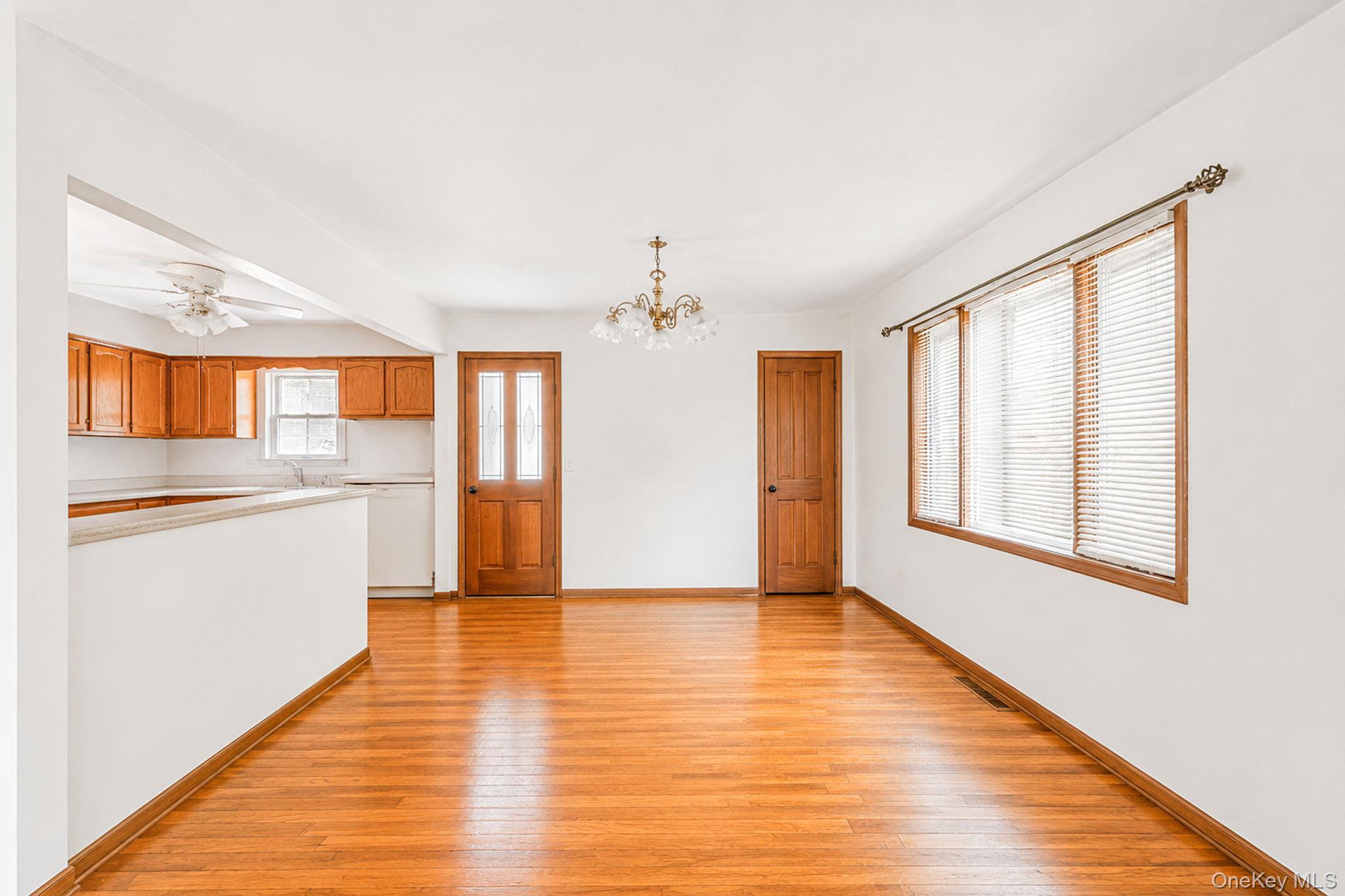 18 Brentwood Avenue – For Sale photo 13
