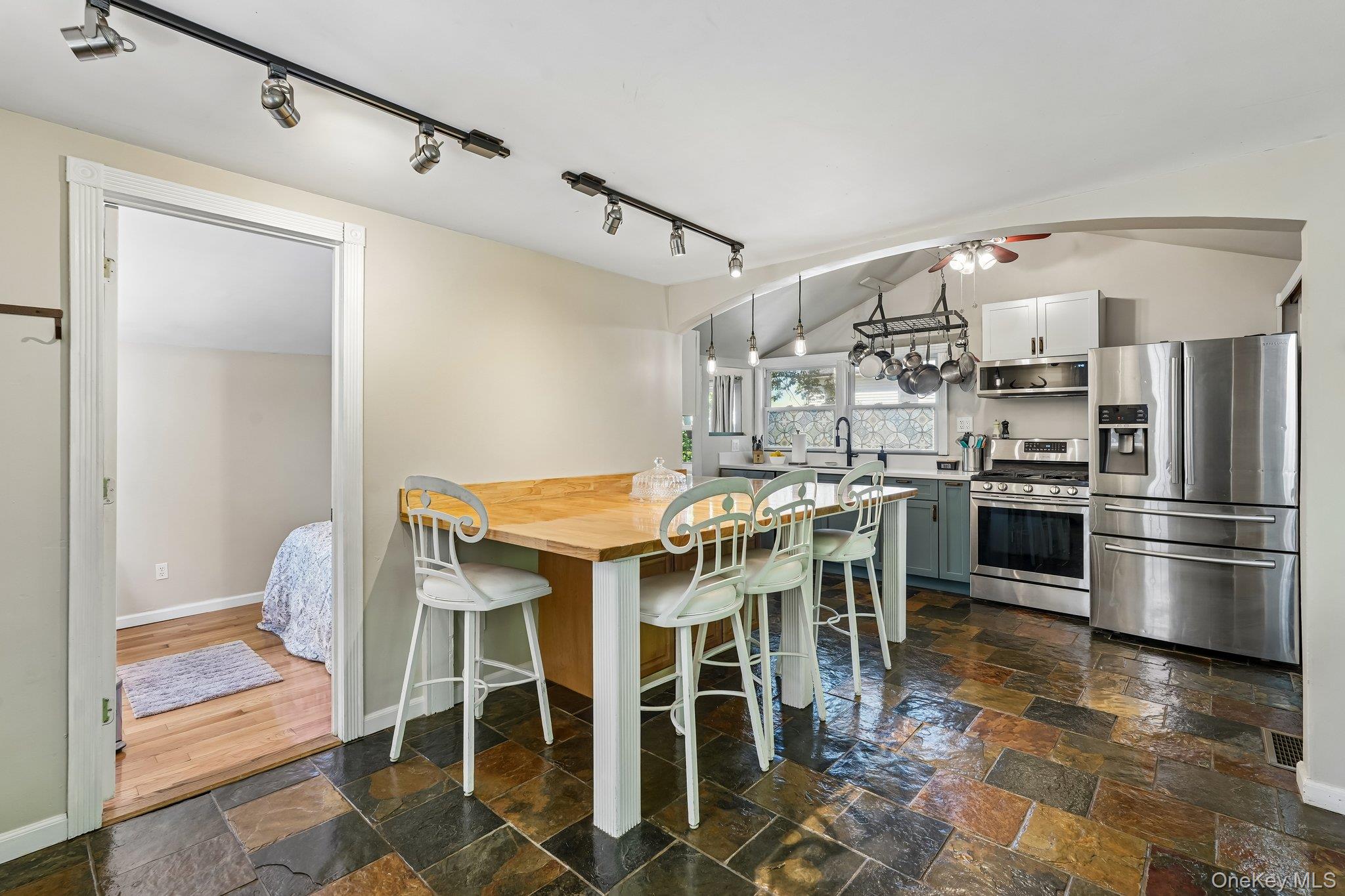 59 Deer Trail S, Unit A photo 9