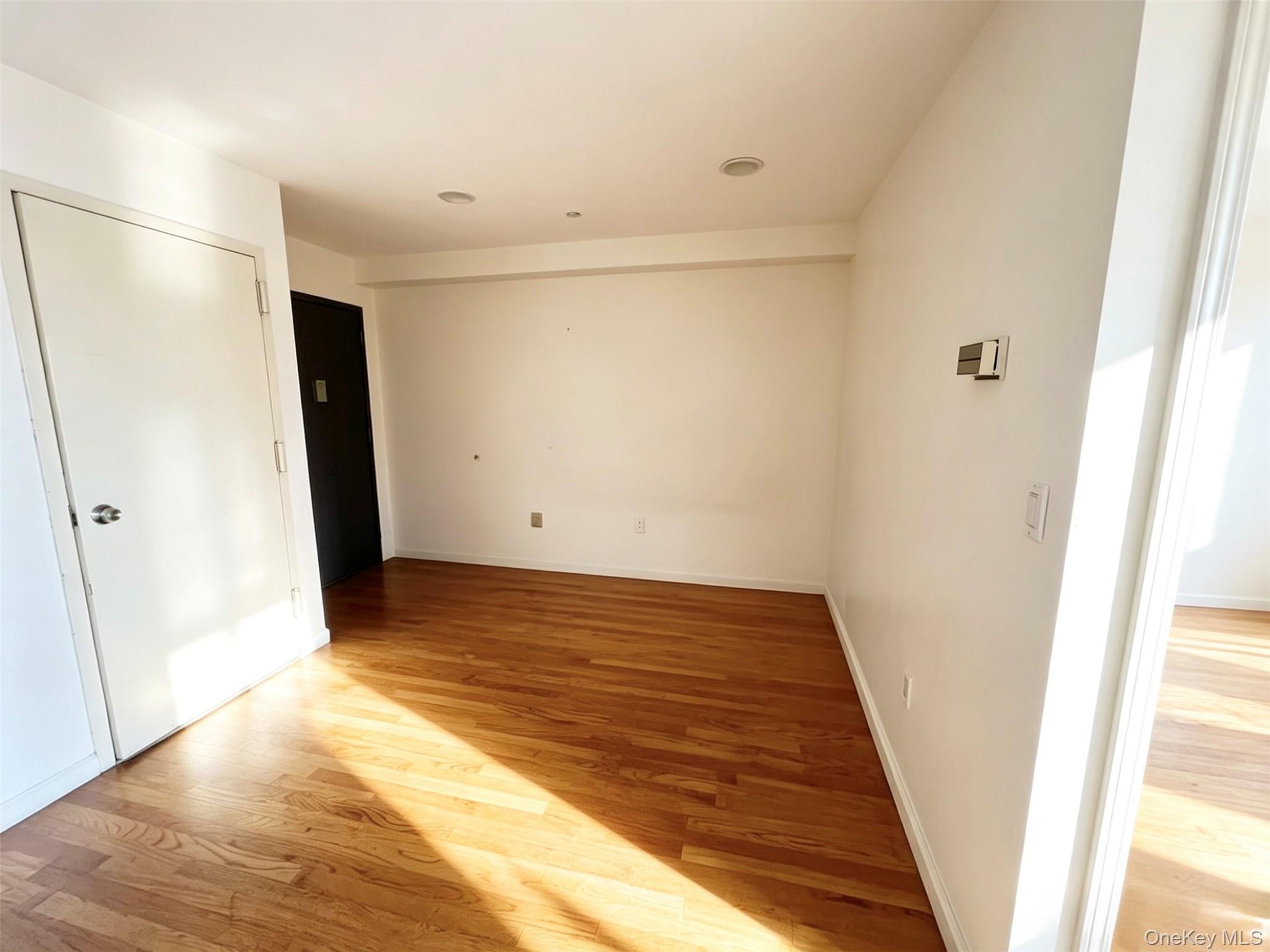 14105 Cherry Avenue, Unit 5F photo 5