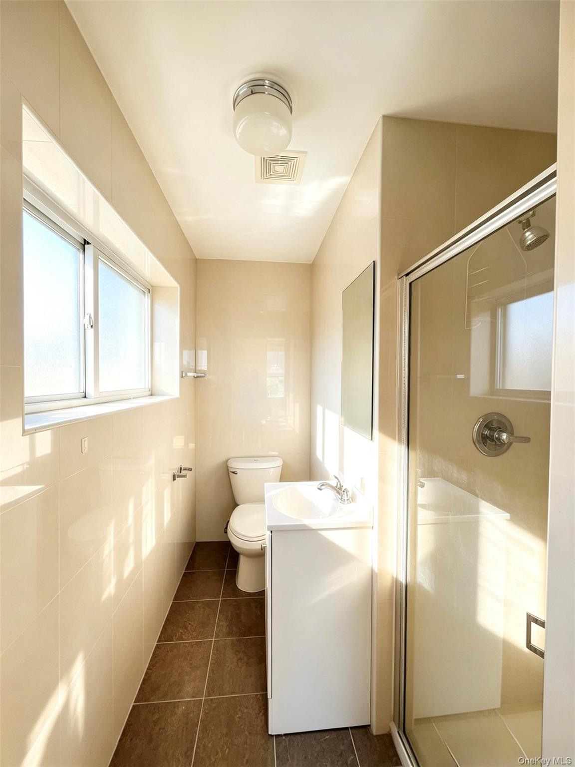14105 Cherry Avenue, Unit 5F photo 9