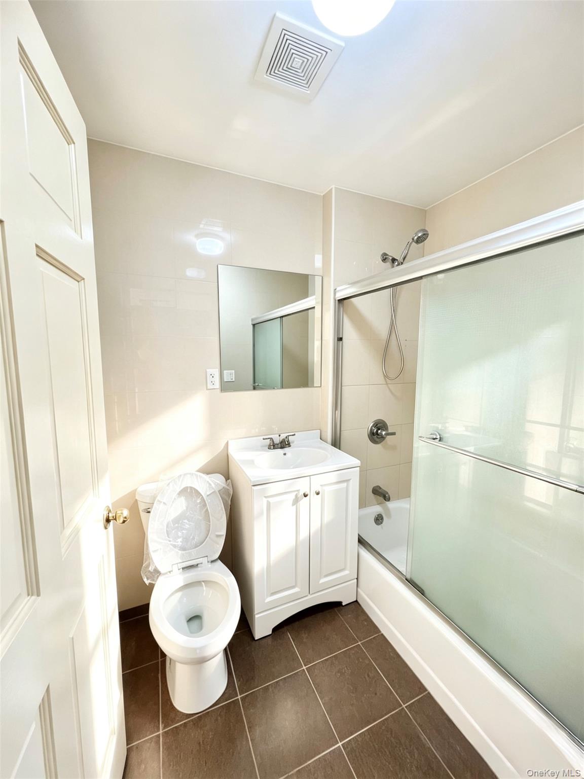 14105 Cherry Avenue, Unit 5F photo 10