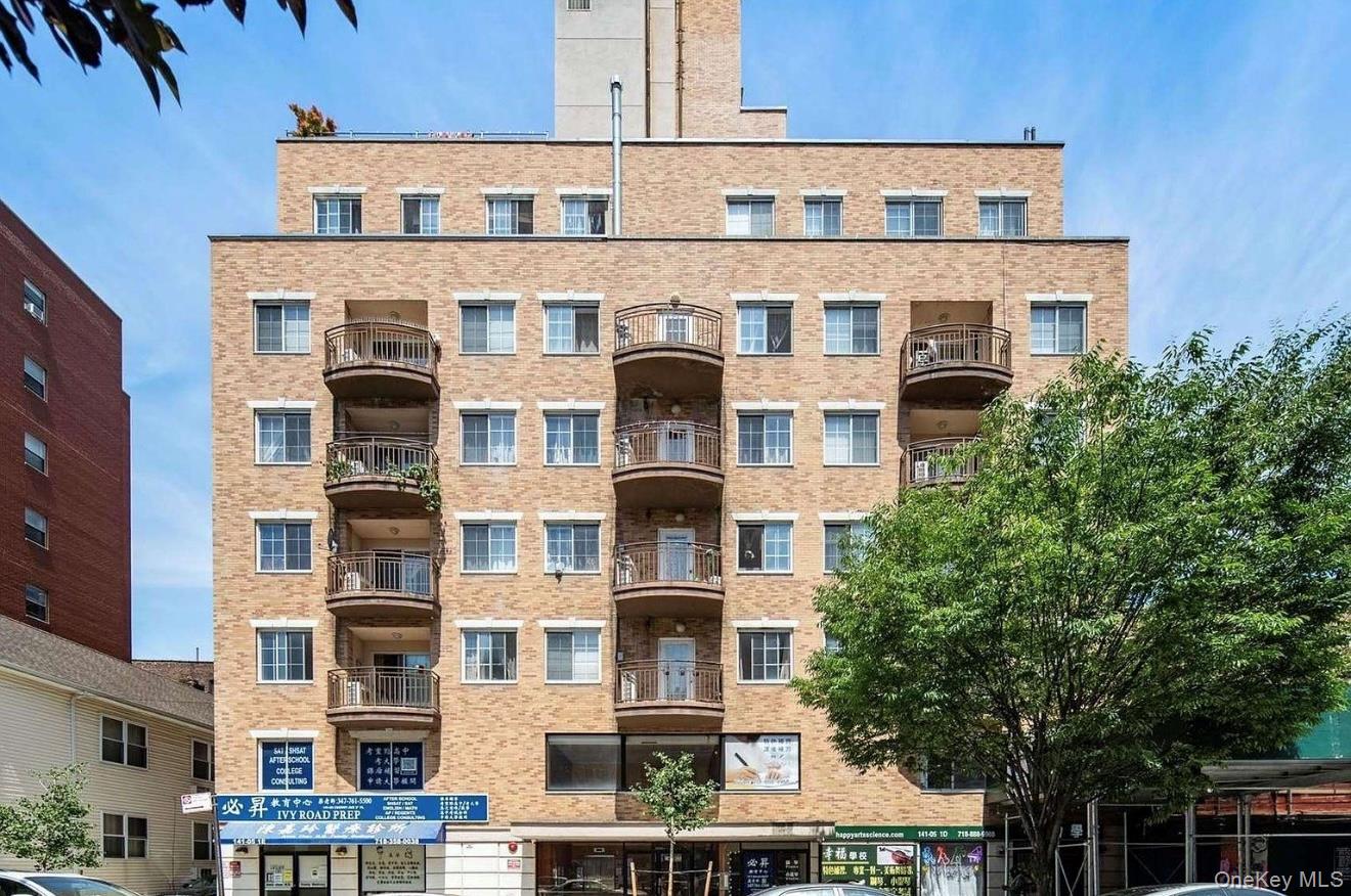 14105 Cherry Avenue, Unit 5F