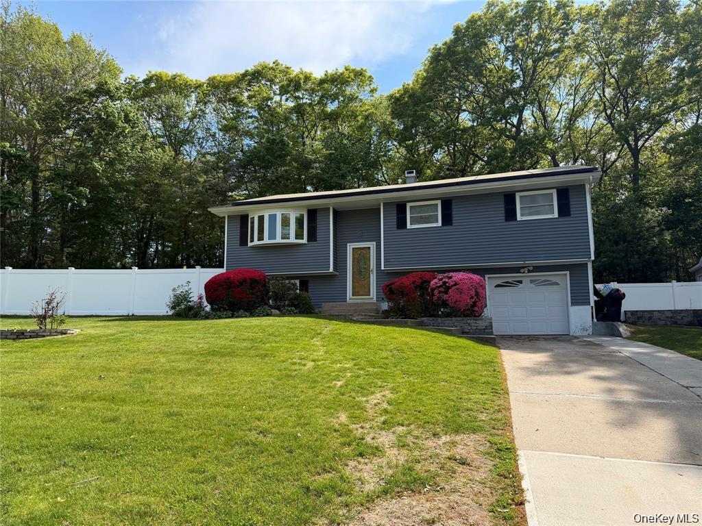 35 Shelton Court – For Rent