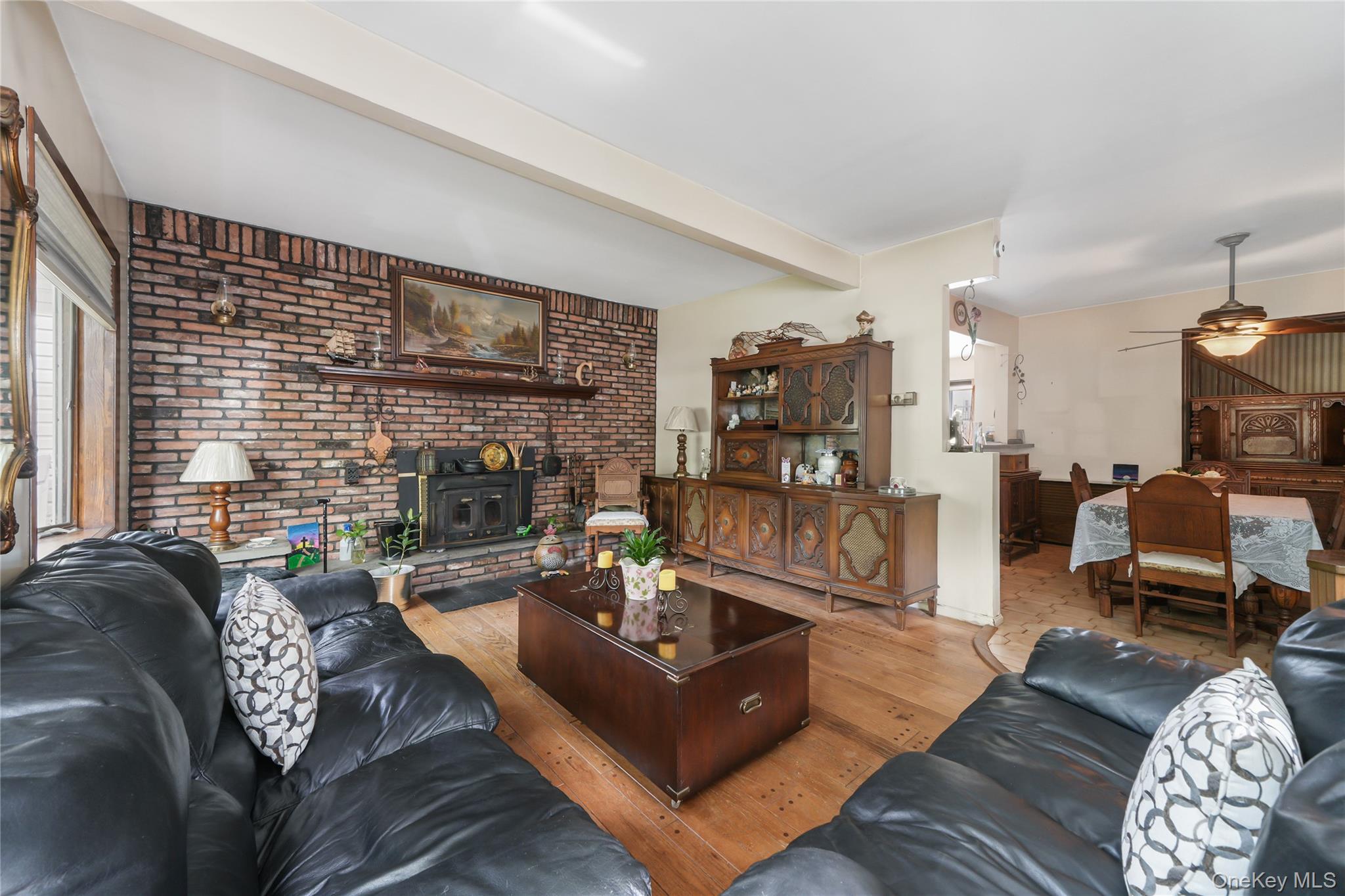 816 Throggs Neck Expressway – For Sale photo 4