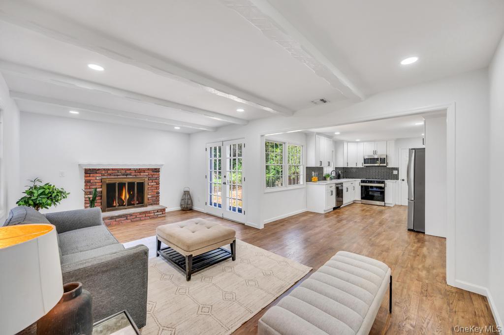 8 Cynthia Lane – For Sale photo 7