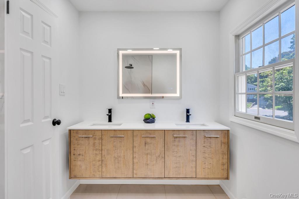 8 Cynthia Lane – For Sale photo 15