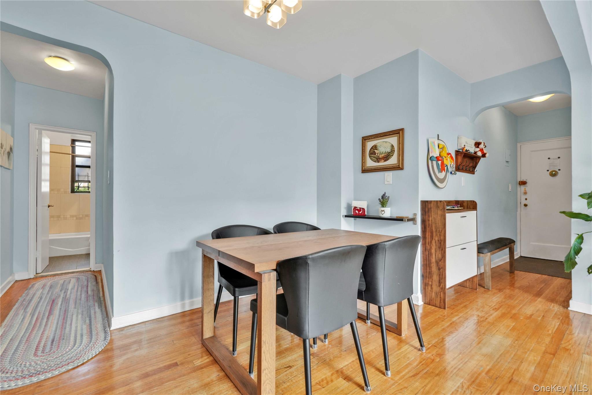 67-35 Yellowstone Boulevard, Unit 4P photo 11