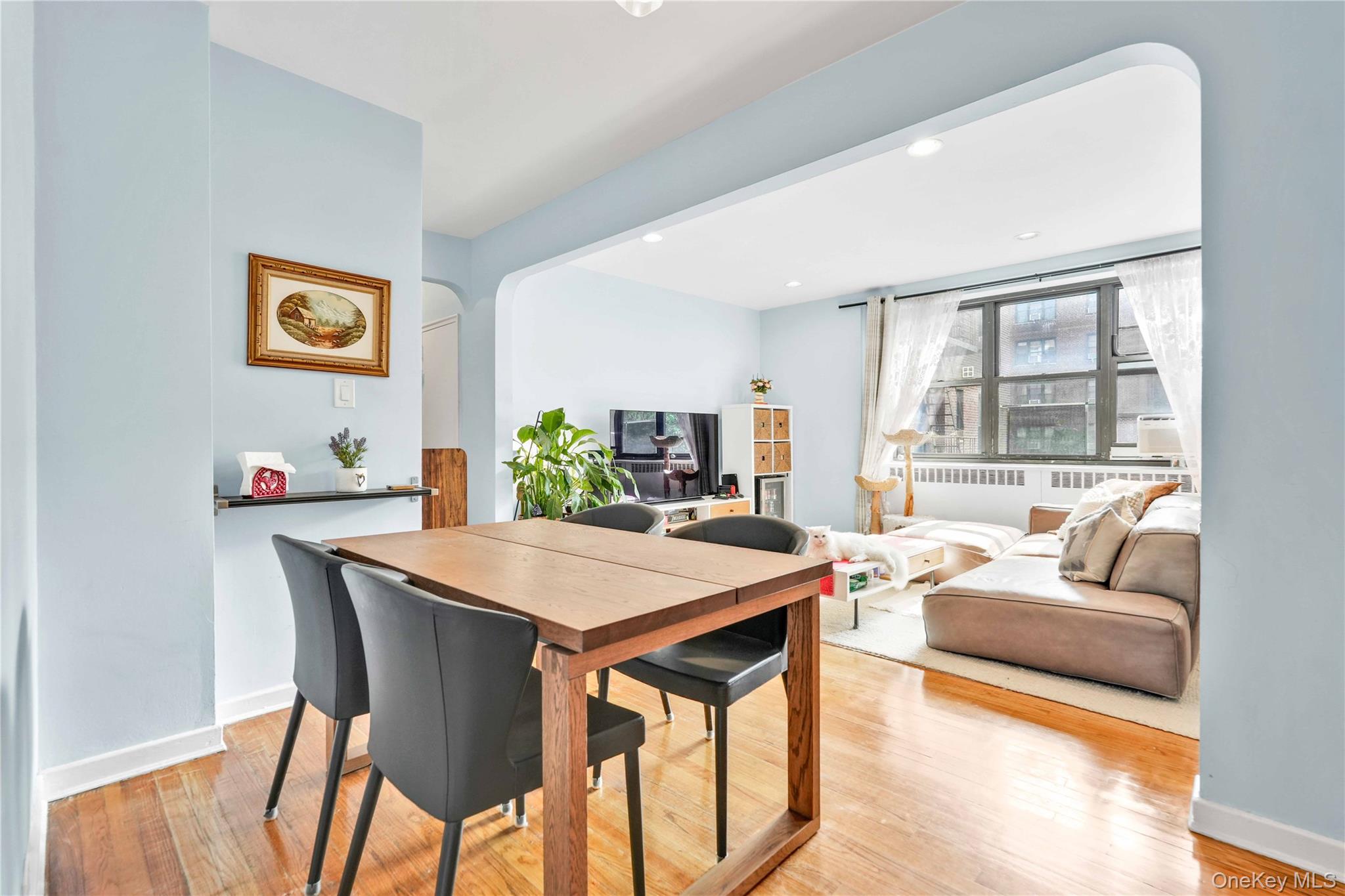 67-35 Yellowstone Boulevard, Unit 4P photo 9
