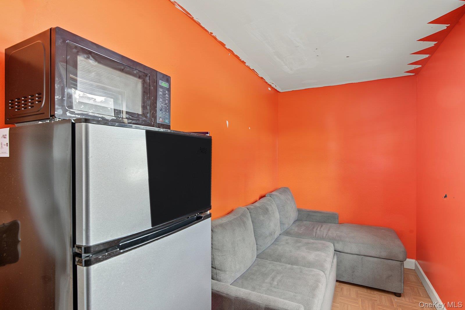 240 28th Street – For Sale photo 15