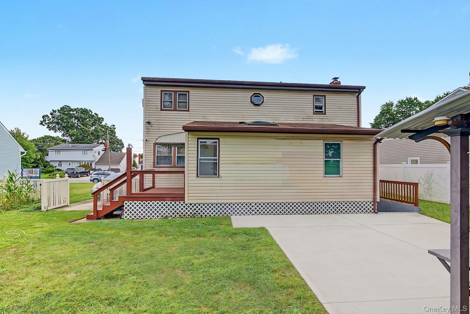 240 28th Street – For Sale photo 23