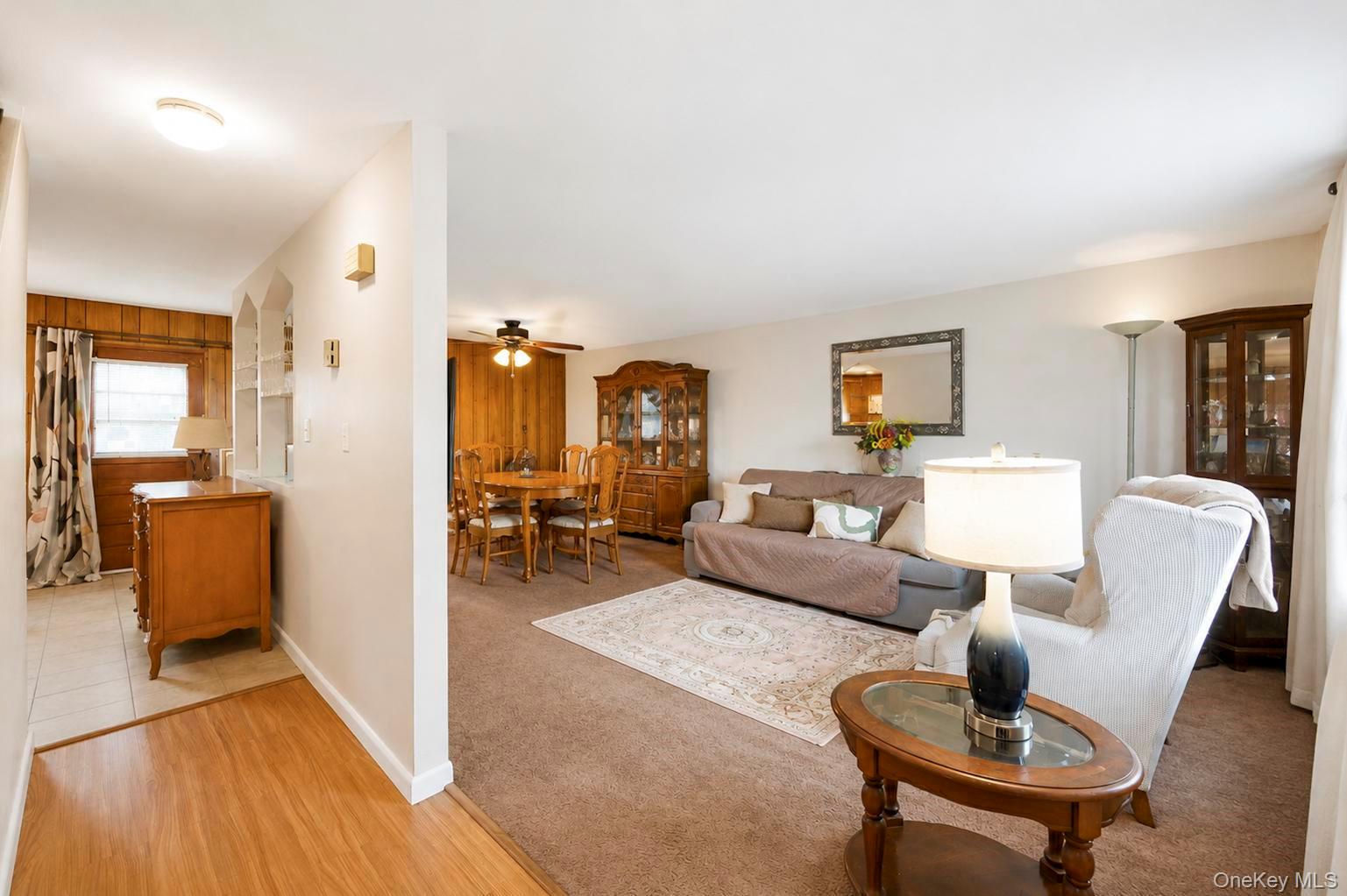 38 Imperial Drive – For Sale photo 4
